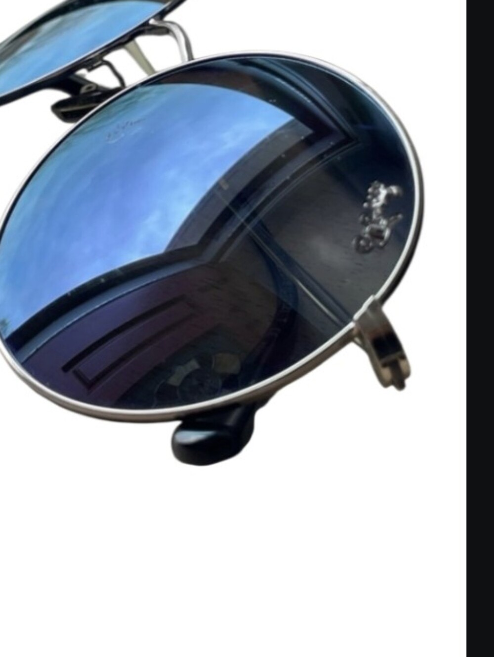 Coach Unisex Mirrored Round Sunglasses, Cleaning Cloth, Case, And Booklet In EUC - Picture 3 of 9